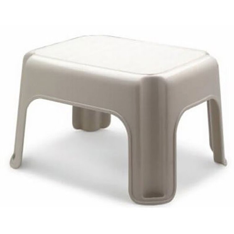 Rubbermaid one step deals stool